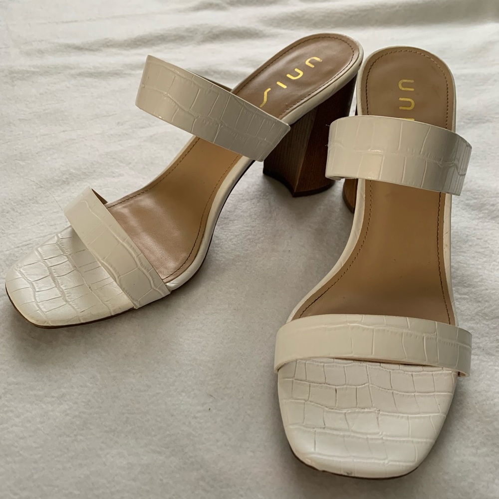 White croc heeled sandal - Size 11 - Unisa